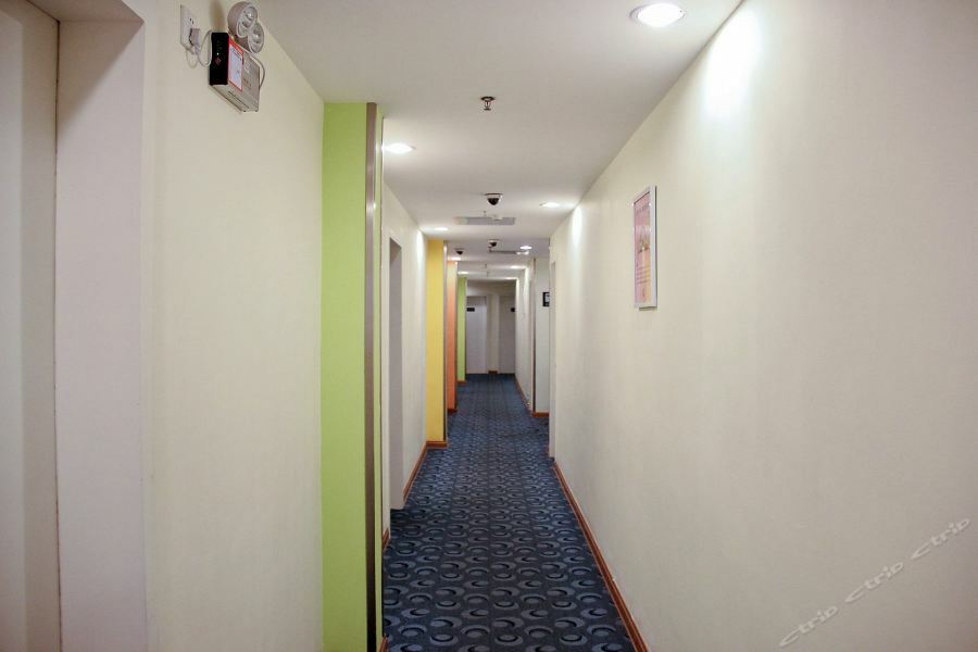 7Days Inn Guangzhou Jiaokou Subway Station 2Nd Екстер'єр фото